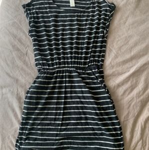 ~2 for $15~  H&M Casual Dress with Pockets